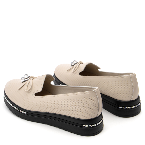 Дамски олекотени обувки с удобна подметка за оптимална поддръжка на краката WH506 beige