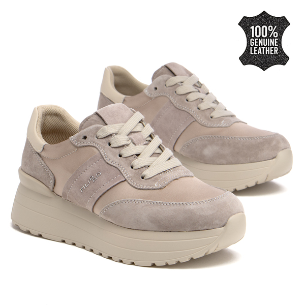 Дамски маратонки от естествена кожа – впечатляващ дизайн с комбинирани материали, стабилна подметка и съвременно излъчване за активен ден DP7562 beige