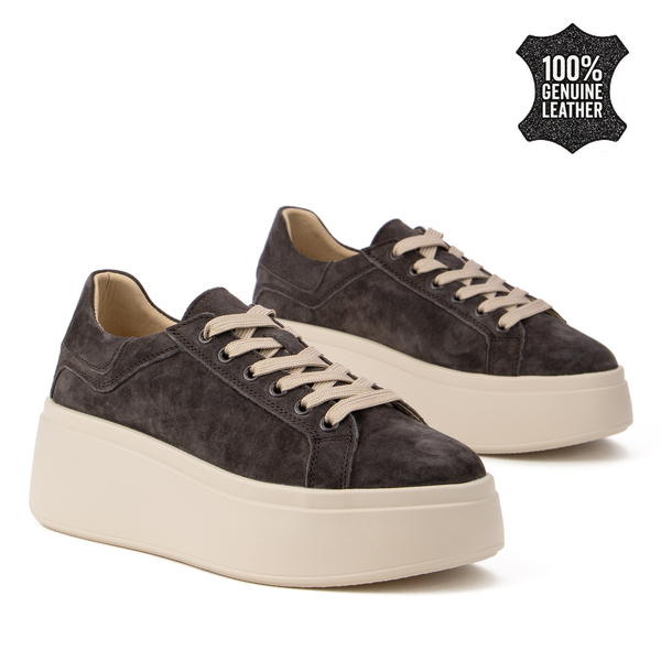 Дамски кецове от естествен велур – леки, удобни и създадени за дълго носене, с модерна дебела подметка и приятен ежедневен комфорт LX1072 coffee