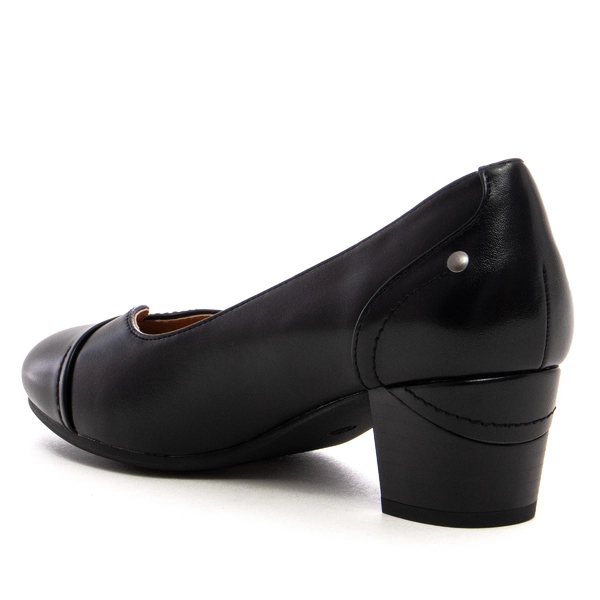 Дамски обувки на нисък ток YCC-17 black