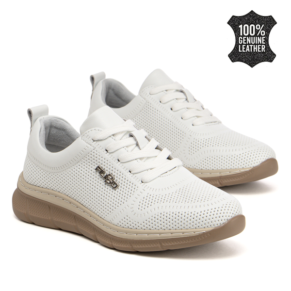 Дамски обувки от естествена кожа – удобнo ежедневн0 решениe с перфорирани детайли и стабилна подметка за продължително носене DP7573 white