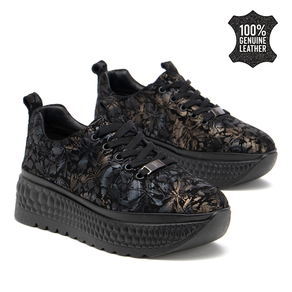 Дамски маратонки от естествена кожа на дебела подметка – модерно присъствие и удобство при всяка стъпка в ежедневието DP7284 black FL