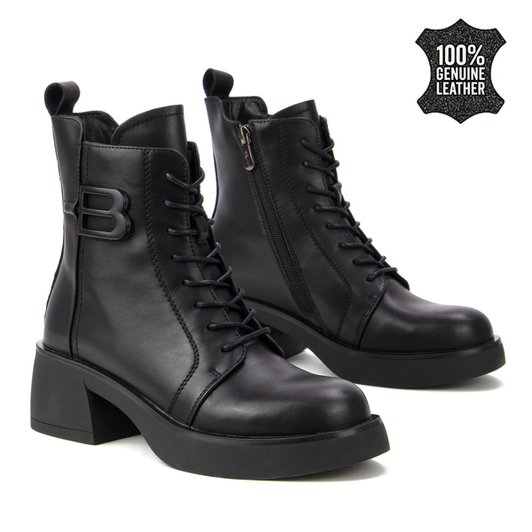 Дамски боти от естествена кожа – удобен модел с стабилен ток и изчистена визия, подходящ за ежедневна комбинация и динамично носене DBT6550 black