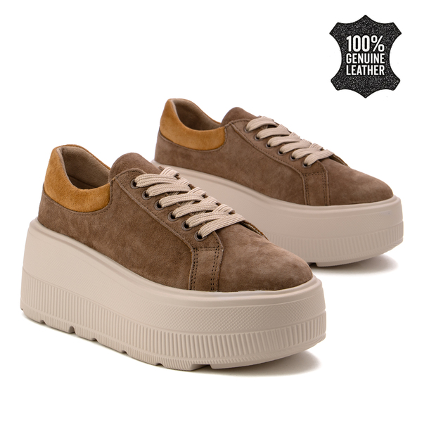 Дамски кецове от естествен велур – дебела подметка, осигуряваща стабилност и модерен комфорт за стилни ежедневни визии LX1076 DK camel