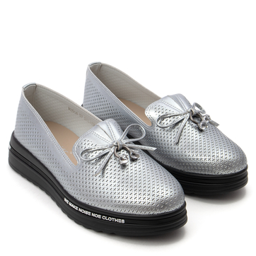Дамски олекотени обувки с удобна подметка за оптимална поддръжка на краката WH506 silver