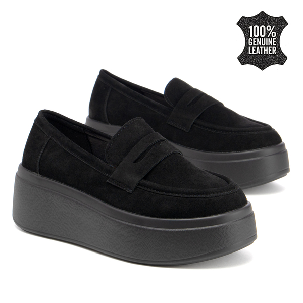 Дамски обувки от естествен велур – изразително присъствие с висока подметка и елегантна визия за активно ежедневие NS603 black