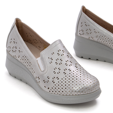 Ултра леки и удобни дамски обувки на ниска платформа, идеални за ежедневна употреба и дълги разходки A2390-2