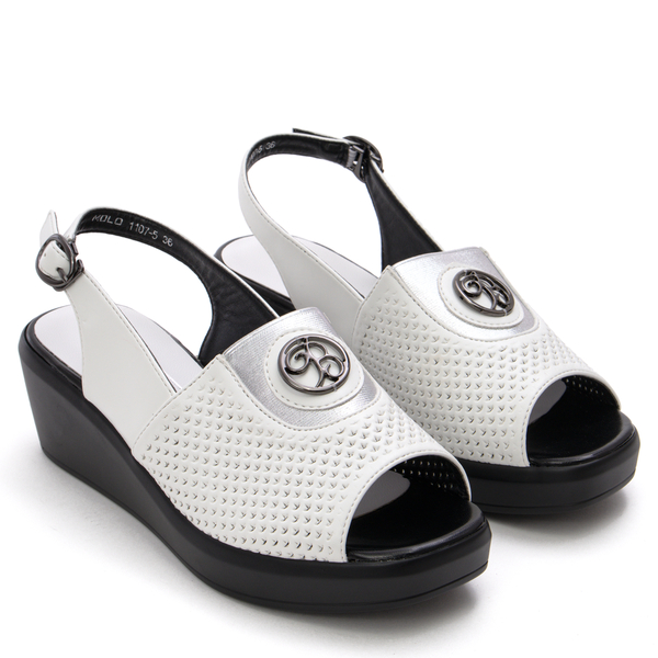 Ежедневни ултра леки дамски сандали на удобна платформа P1107 white