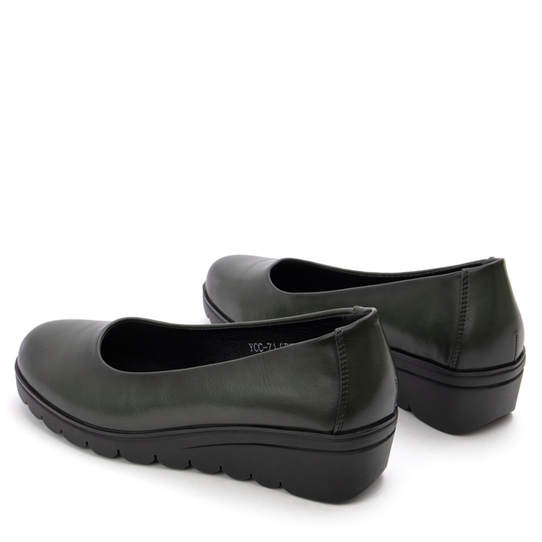 Класически дамски обувки на платформа, изработени от висококачествена кожа за дълготрайна издръжливост YCC-71 green