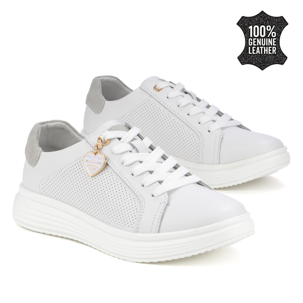 Дамски маратонки от естествена кожа – модерна визия с комфорт при носене, стилен декоративен елемент и леко усещане през целия ден DP6860 white