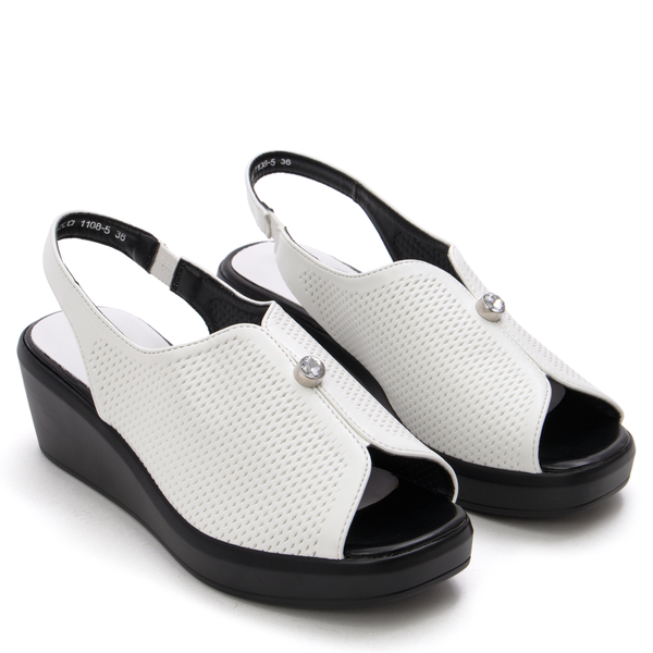 Ежедневни ултра леки дамски сандали на удобна платформа P1108 white
