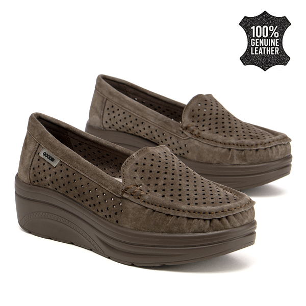 Дамски обувки от естествен велур – комфорт при всяка крачка, перфорирана повърхност за свежест, удобна височина и стабилно усещане при продължително носене FL26004 coffee