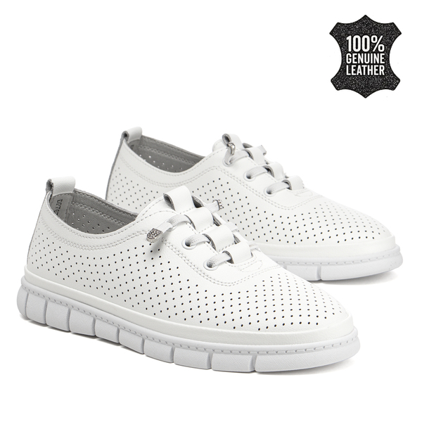 Дамски ежедневни обувки от естествена кожа – удобство при продължително носене с мека вътрешност и перфорирана повърхност DP7671 white