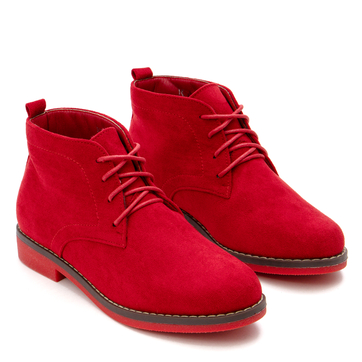 Класически дамски боти Clarks - мода и удобство в всяка стъпка B8211 red