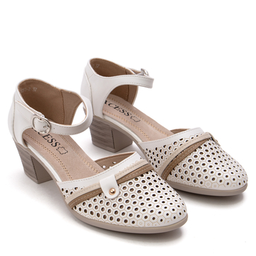 Елегантни дамски обувки на ток с перфорации и каишка - съчетание на комфорт и елегантност A2351-2