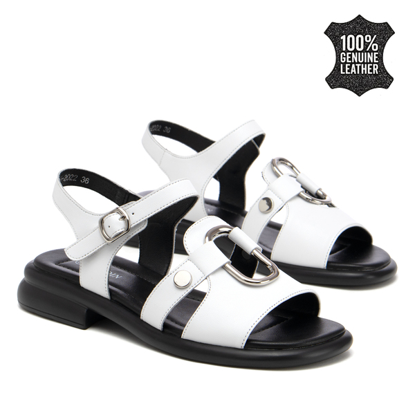 Дамски сандали от естествена кожа – модерна визия с ефектен метален елемент и комфортна линия за стилно дамско излъчване LH2022 white