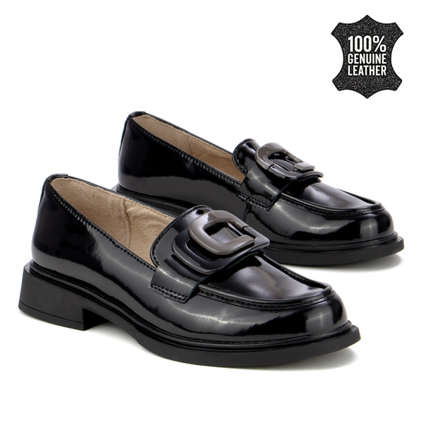 Дамски обувки от лакирана естествена кожа – елегантен модел с модерен блясък, комфортна вътрешна част и стилен акцент за завършена визия DP6772 black