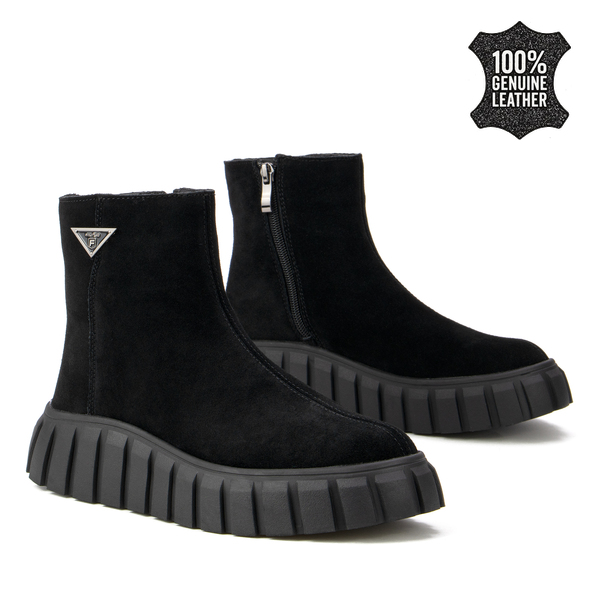 Дамски боти от естествен велур с удобна подметка – леки, удобни и модерни, подходящи за целодневно носене и ежедневен стил DBT6301 black