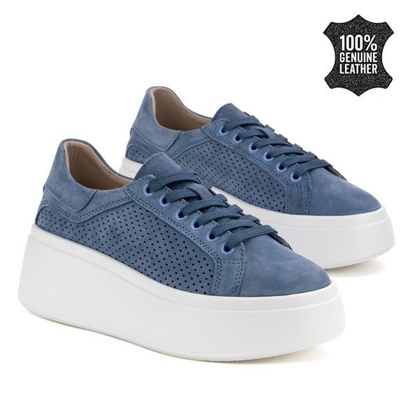 Дамски кецове от естествен велур – стилен акцент с модерна форма и прецизни детайли, създаден за впечатляващо ежедневно излъчване LX1196 blue