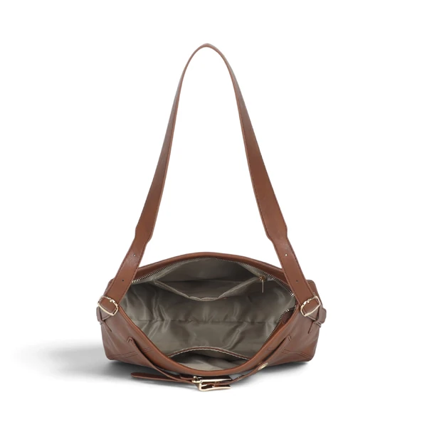 Дамска чанта - модерна и практична с удобна дълга презрамка WL6612P black