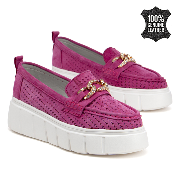 Дамски мокасини от естествен велур – стилен модел с декоративен метален акцент и дебела подметка за модерно ежедневие FT127 fuchsia