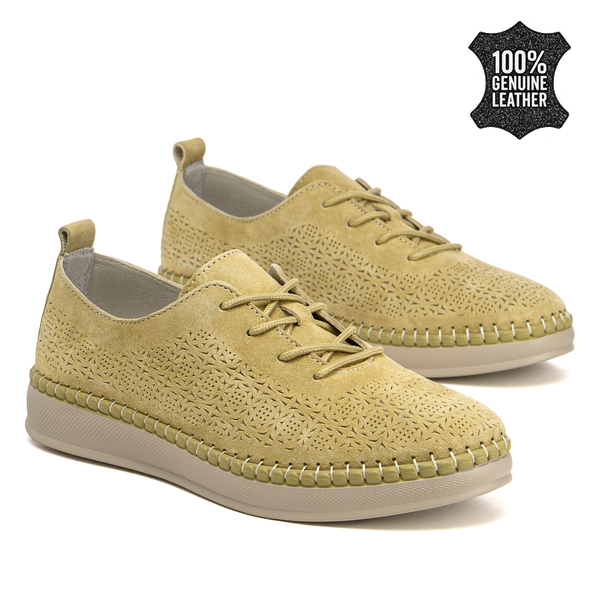 Дамски ежедневни обувки от естествена кожа – актуално излъчване с омекотена вътрешност и комфортна подметка за продължително носене DP7674 yellow