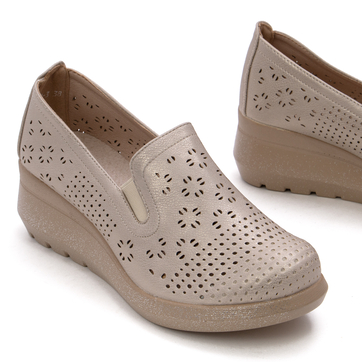Ултра леки и удобни дамски обувки на ниска платформа, идеални за ежедневна употреба и дълги разходки A2390-3