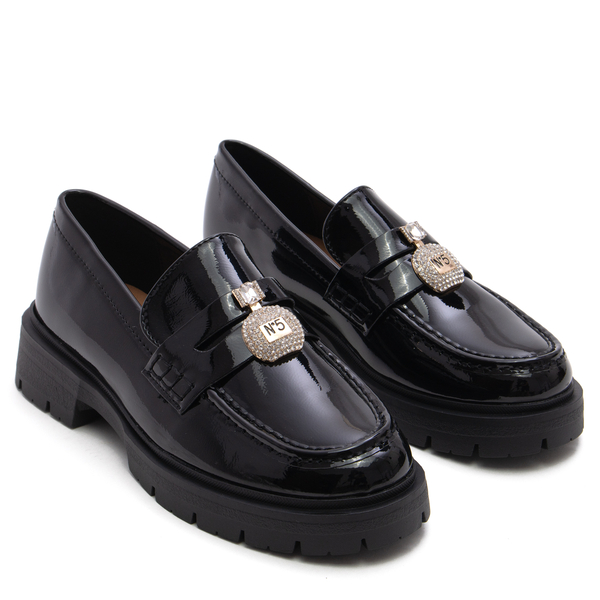 Елегантни дамски обувки с декоративни бижута и удобна подметка T604 black