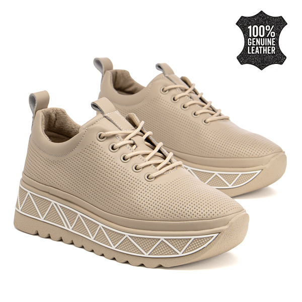 Дамски обувки от естествена кожа – удобен дизайн с модерна визия и стабилна подметка за комфорт през целия ден DP7705 beige