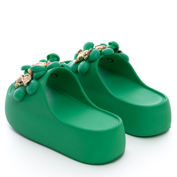 Стилни чехли на дебела подметка с декоративни елементи BG181 green