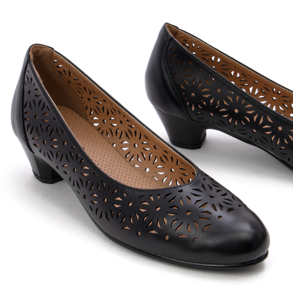 Дамски обувки с нисък ток за продължителна употреба без умора на краката - изработени от висококачествена кожа YCC-107 black