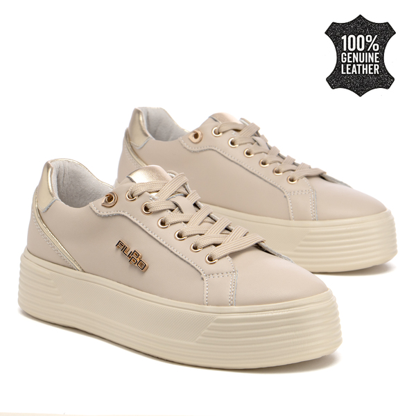 Дамски кецове от естествена кожа – впечатляващ модел с дебела подметка и фини златисти елементи за съвременно излъчване DP7650 beige