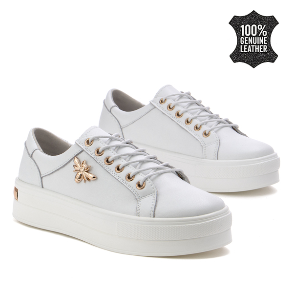 Дамски кецове от естествена кожа – лека и стабилна подметка, създадена за целодневен комфорт и модерна визия без компромиси XF139 white/gold