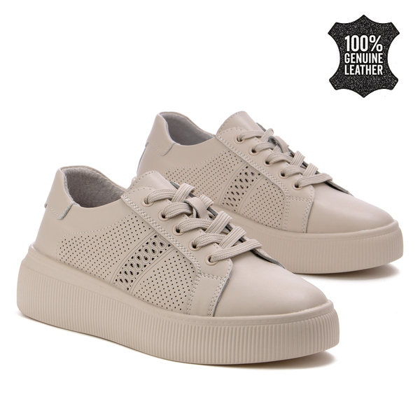 Дамски кецове от естествена кожа – олекотени с премиум изработка, елегантна линия и фино изрязани кожени детайли LX1043 beige