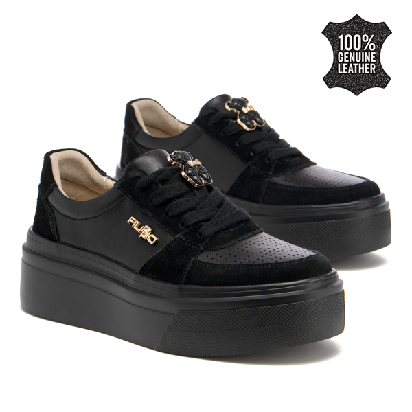 Дамски кецове от естествена кожа с висока подметка – лекота при ходене и отличителна визия с модерна декорация DP6775 black