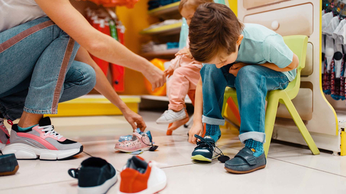 Как правилно да изберем детски обувки?