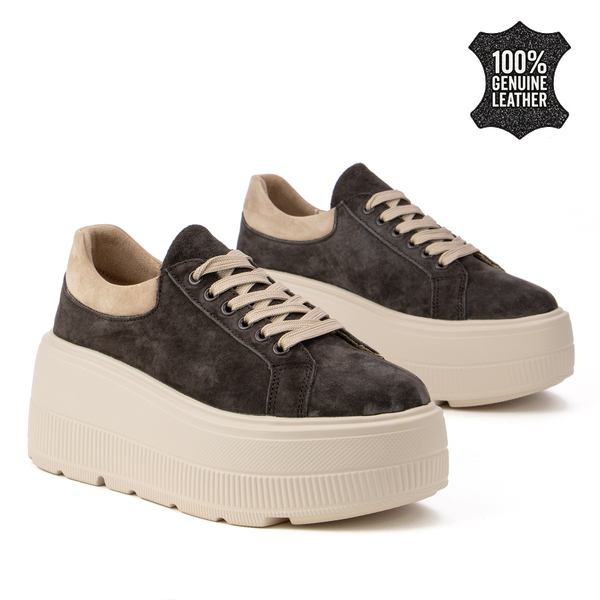 Дамски кецове от естествен велур – дебела подметка, осигуряваща стабилност и модерен комфорт за стилни ежедневни визии LX1076 coffee