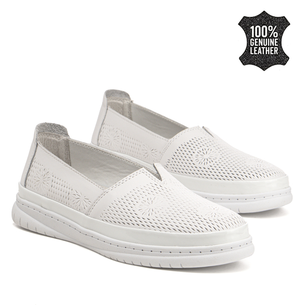 Дамски обувки от естествена кожа - комфортни с удобна подметка за продължително носене без напрежение DP7660 white