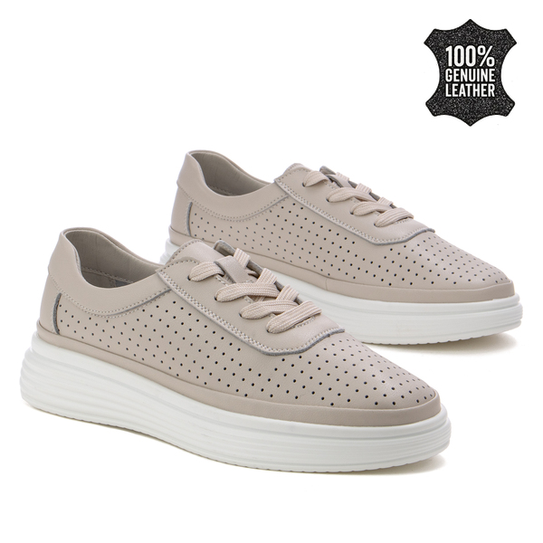 Дамски кецове от естествена кожа – олекотени с изчистена визия, гъвкава конструкция и лесно комбиниране в ежедневни визии XF128 beige