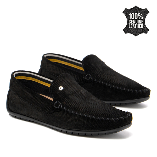 Мъжки мокасини от естествен велур – елегантен модел тип slip-on с фино оформена предна част и гъвкава подметка, създаден за стилно ежедневно носене MP923 black PT
