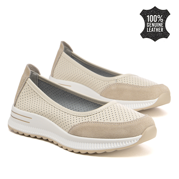 Дамски обувки от естествена кожа slip-on – създадени за приятно носене през целия ден, с усещане за удобство и лекота DP6134 beige