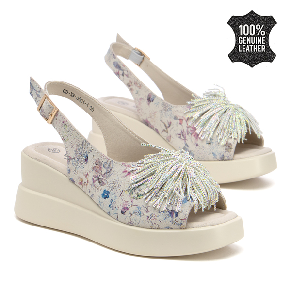 Дамски сандали от естествена кожа – елегантна визия на платформа и ефектен декоративен акцент за стилно дамско присъствие XW0001 beige